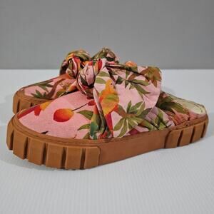 FARM Rio Pink Botanical Knot Mules with Tan Soles